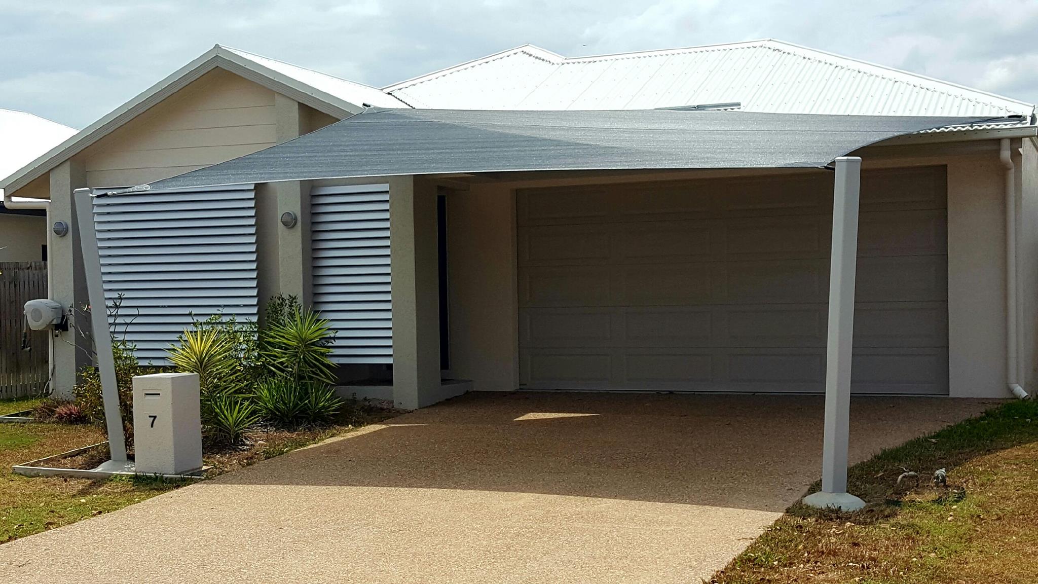 SHADE SAILS RESIDENTIAL Cheyne Shades & Canvas